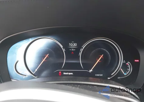 2018 BMW 540I xDrive z USA, uszkodzony, nr VIN WBAJE7C55JWD52365